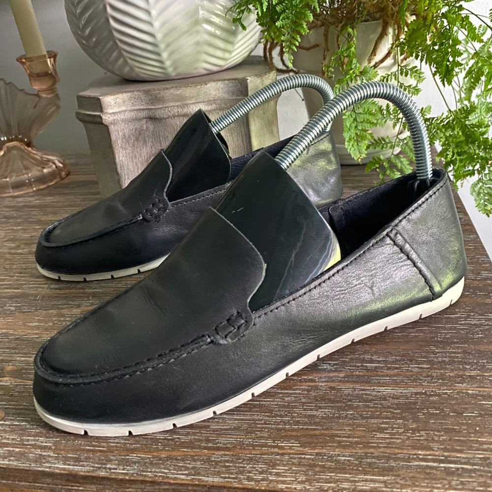 Frye Sedona Venetian Moc Loafter Slip On Flats‎ Moccasin Shoe Leather Black